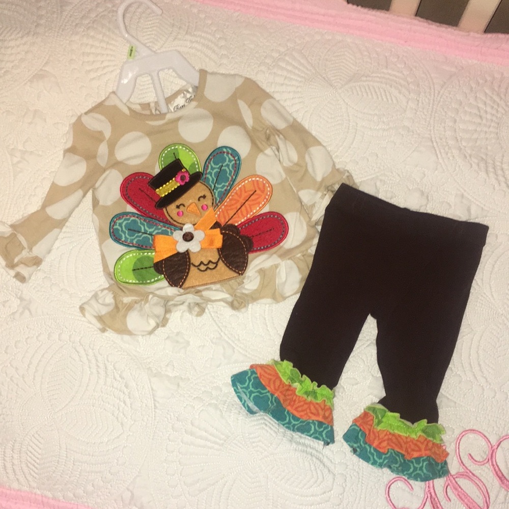 Rare edition thanksgiving outfit